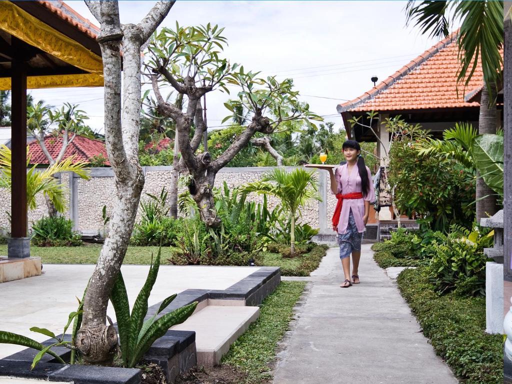 Pondok Jenggala Hotel Nusa Lembongan  Exterior photo